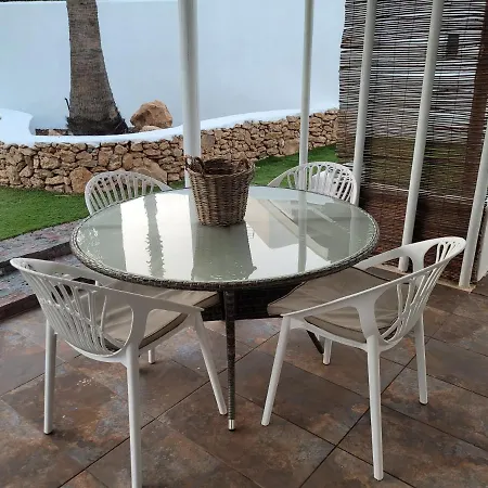 فيلة La Charlatana كاليتا ذي فوستي